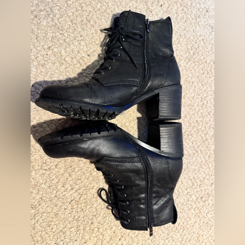 Chelsea Crew lace up boots with zippers, black, size 41